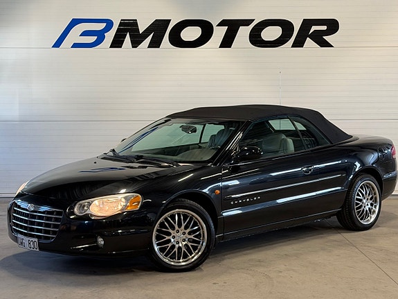 Chrysler Sebring 3 of 13