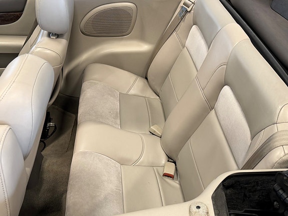 Chrysler Sebring 12 of 13