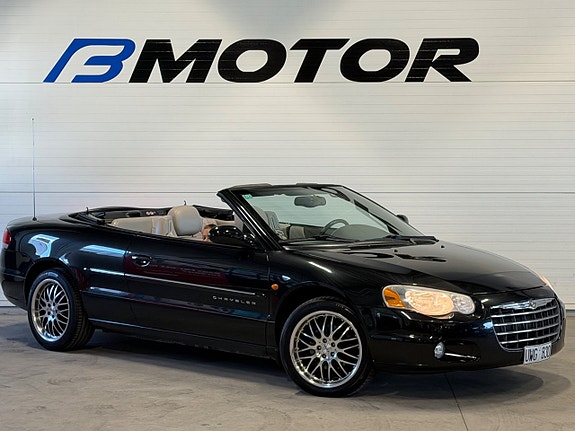 Chrysler Sebring 2 of 13