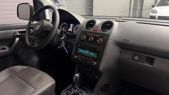 Volkswagen Caddy 17 of 26