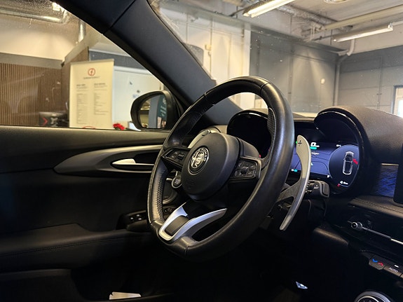 Alfa Romeo Tonale 17 of 19