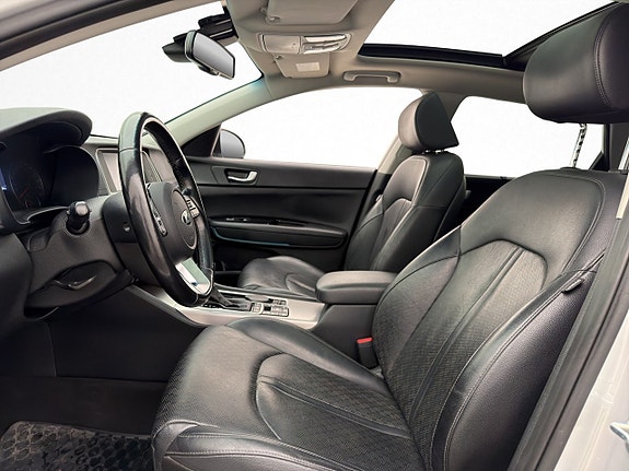 Kia Optima 13 of 30