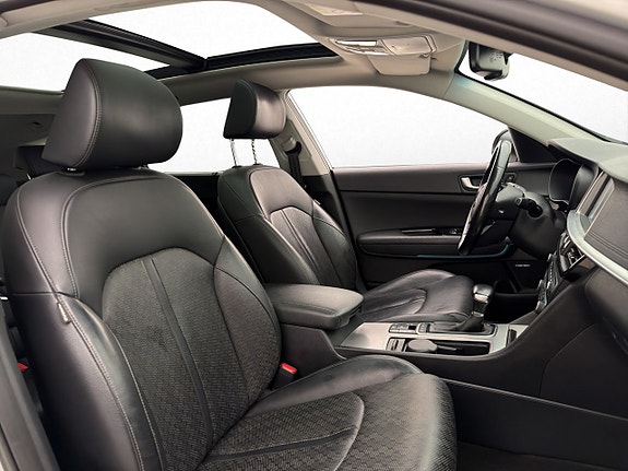 Kia Optima 17 of 30