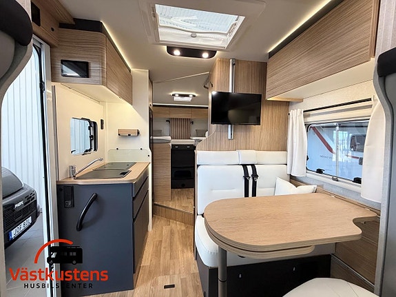 Pilote P 650 GJ / Längd: 6.5 m / Endast 850 mil! 4 of 26