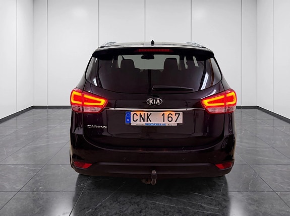 Kia Carens 4 of 13