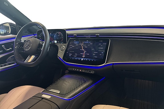 Mercedes-Benz E300 de 11 of 27