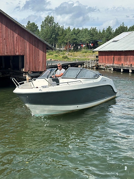 Uttern T57 2014 3 of 3