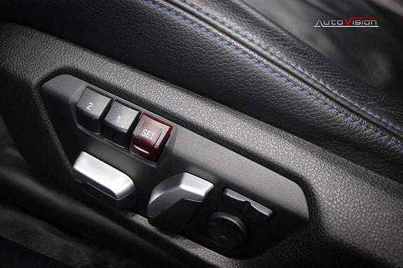 BMW 340i 25 of 30