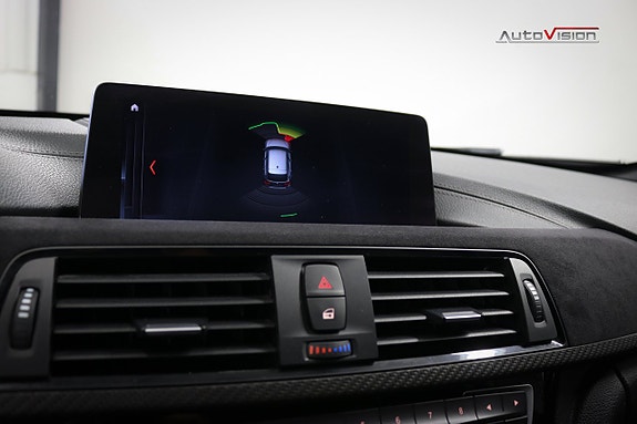 BMW 340i 26 of 30