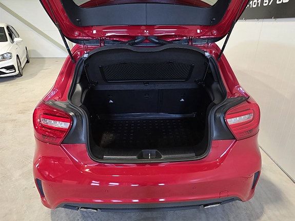 Mercedes-Benz A220 10 of 18