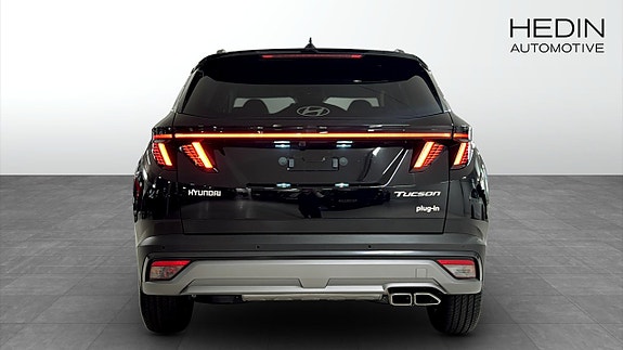 Hyundai Tucson 7 of 12