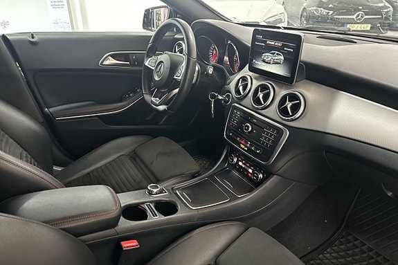 Mercedes-Benz CLA220 d 13 of 26