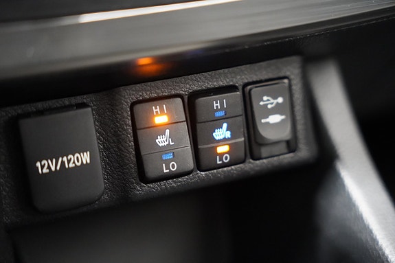 Toyota Auris 13 of 18