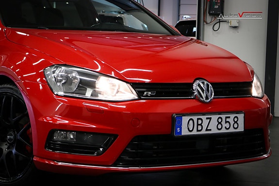 Volkswagen Golf VII 4 of 25