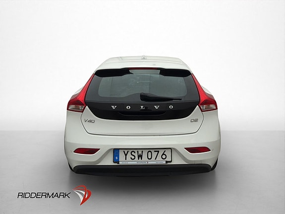 Volvo V40 7 of 28