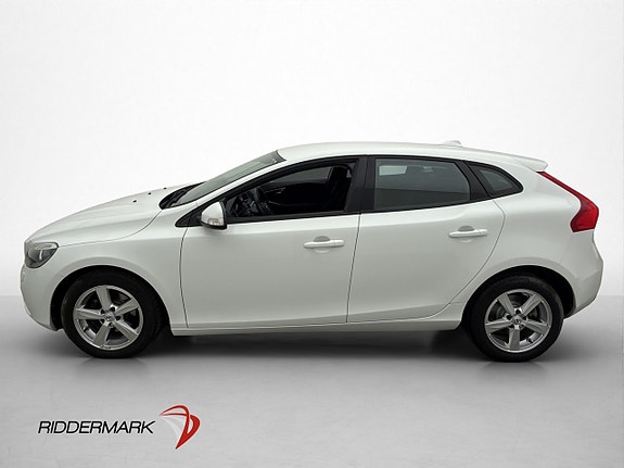 Volvo V40 5 of 28