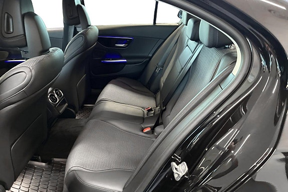 Mercedes-Benz C300 d 10 of 25