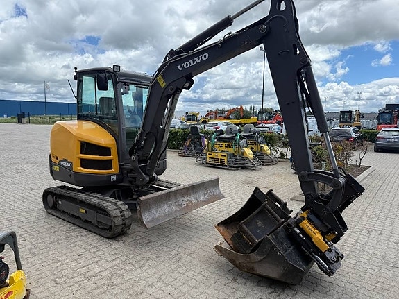 Volvo EC 35 D 4 of 11