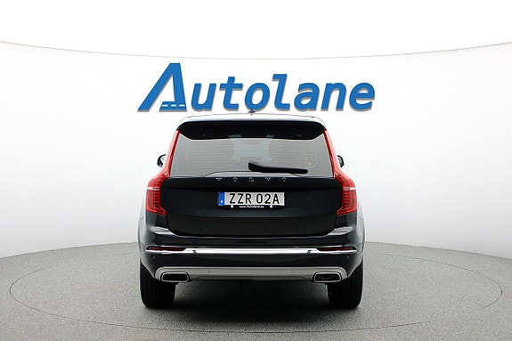 Volvo XC90 7 of 30