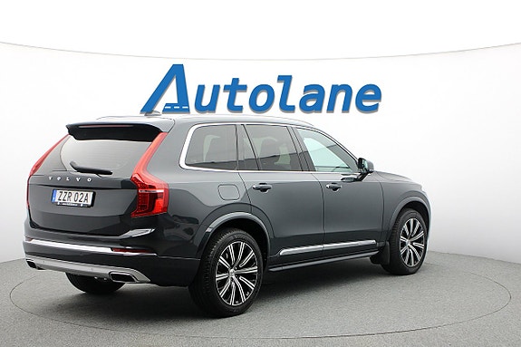 Volvo XC90 8 of 30