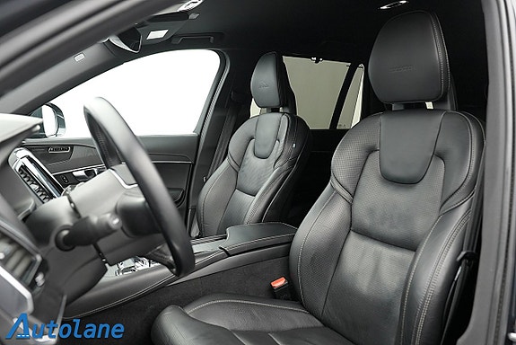 Volvo XC90 11 of 30