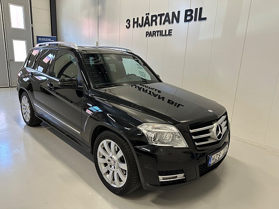 Mercedes-Benz GLK220 8 of 28