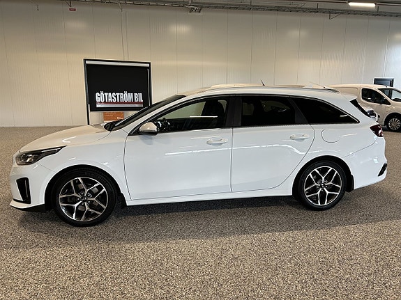 Kia Ceed 9 of 27
