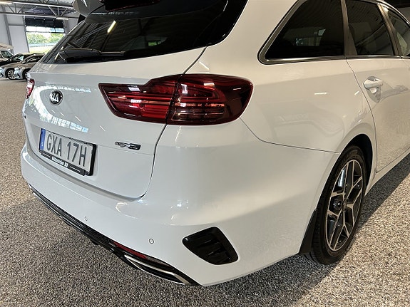 Kia Ceed 8 of 27