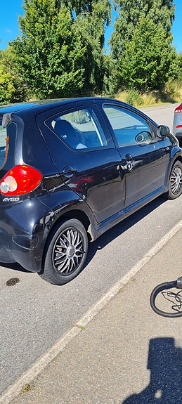 Toyota Aygo 4 of 5