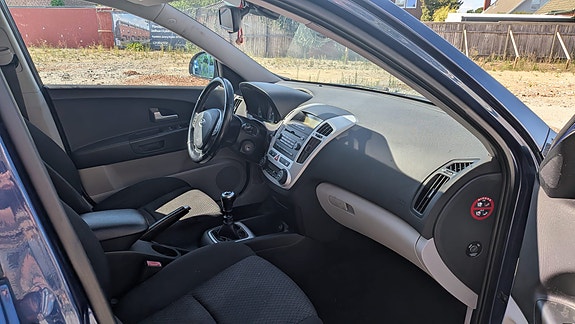 Kia Ceed 5 of 5
