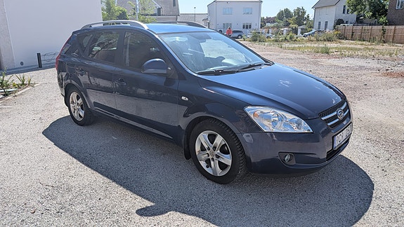 Kia Ceed 4 of 5