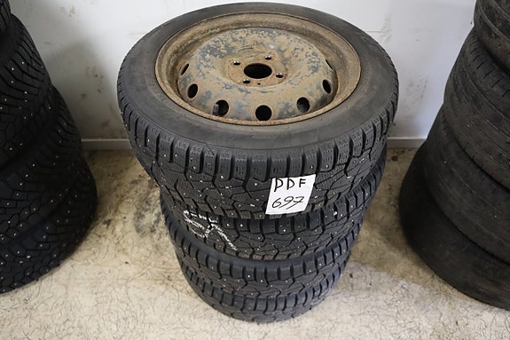 Renault Clio 14 of 17