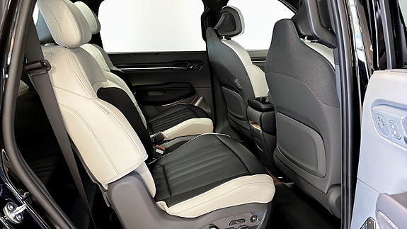 Kia EV9 5 of 9