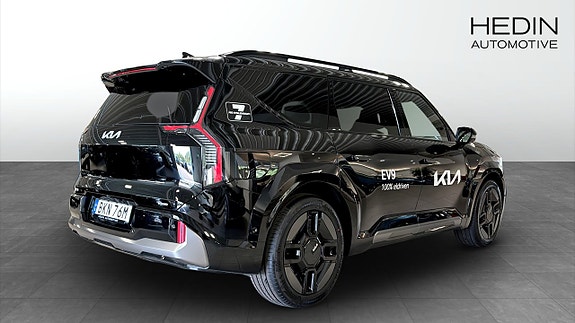 Kia EV9 2 of 9