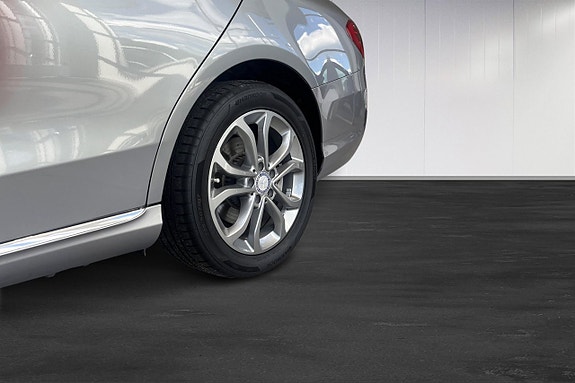 Mercedes-Benz C220 d 5 of 11