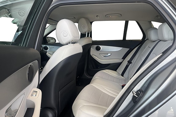 Mercedes-Benz C220 d 10 of 11
