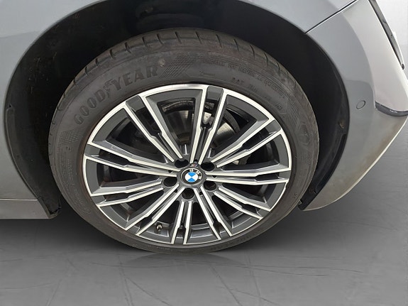 BMW 320 10 of 30