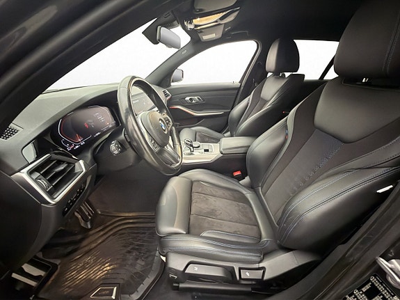BMW 320 12 of 30