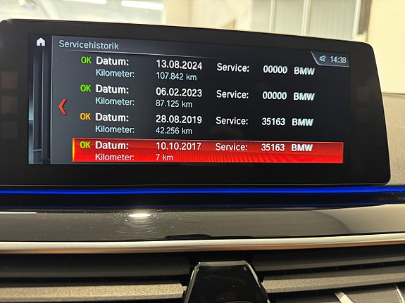 BMW 520d 24 of 27