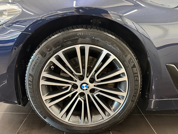 BMW 520d 21 of 27