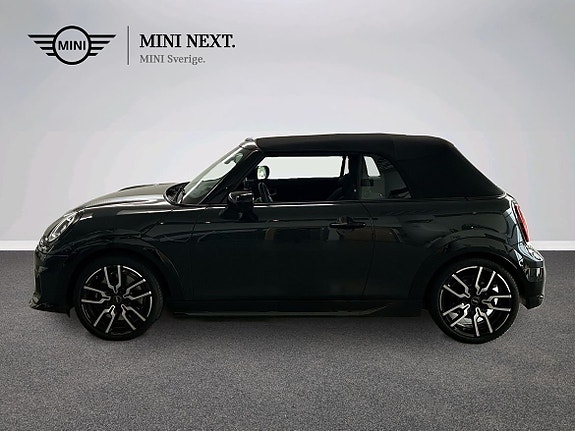 MINI Cooper 2 of 16
