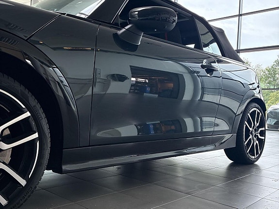MINI Cooper 16 of 16