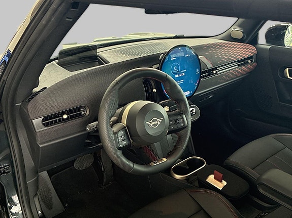 MINI Cooper 8 of 16