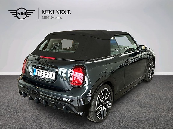 MINI Cooper 5 of 16
