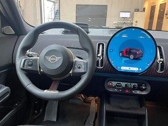 MINI Countryman SE 8 of 15