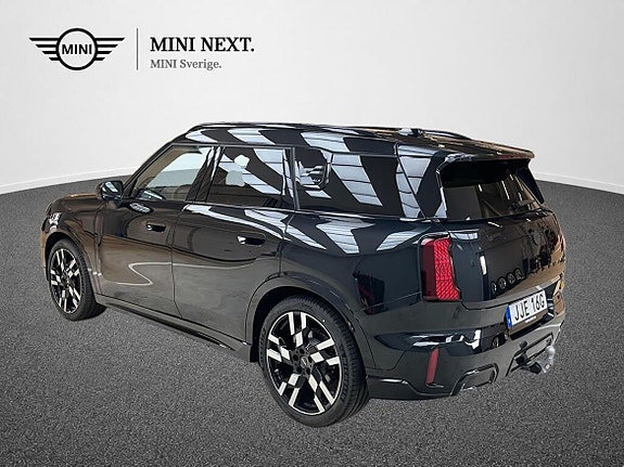 MINI Countryman SE 4 of 15