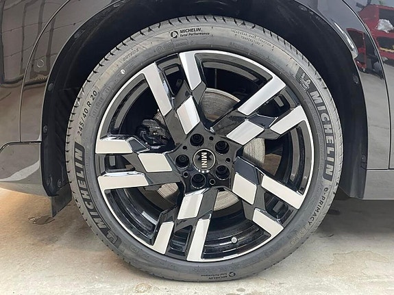 MINI Countryman SE 12 of 15