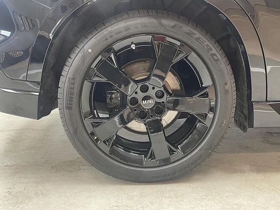 MINI Countryman SE 13 of 15