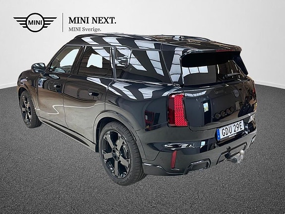 MINI Countryman SE 4 of 15