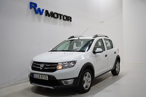 Dacia Sandero Stepway 2 of 19